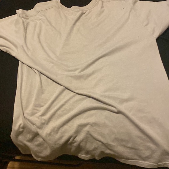 Clean neff shirt - Picture 2 of 2